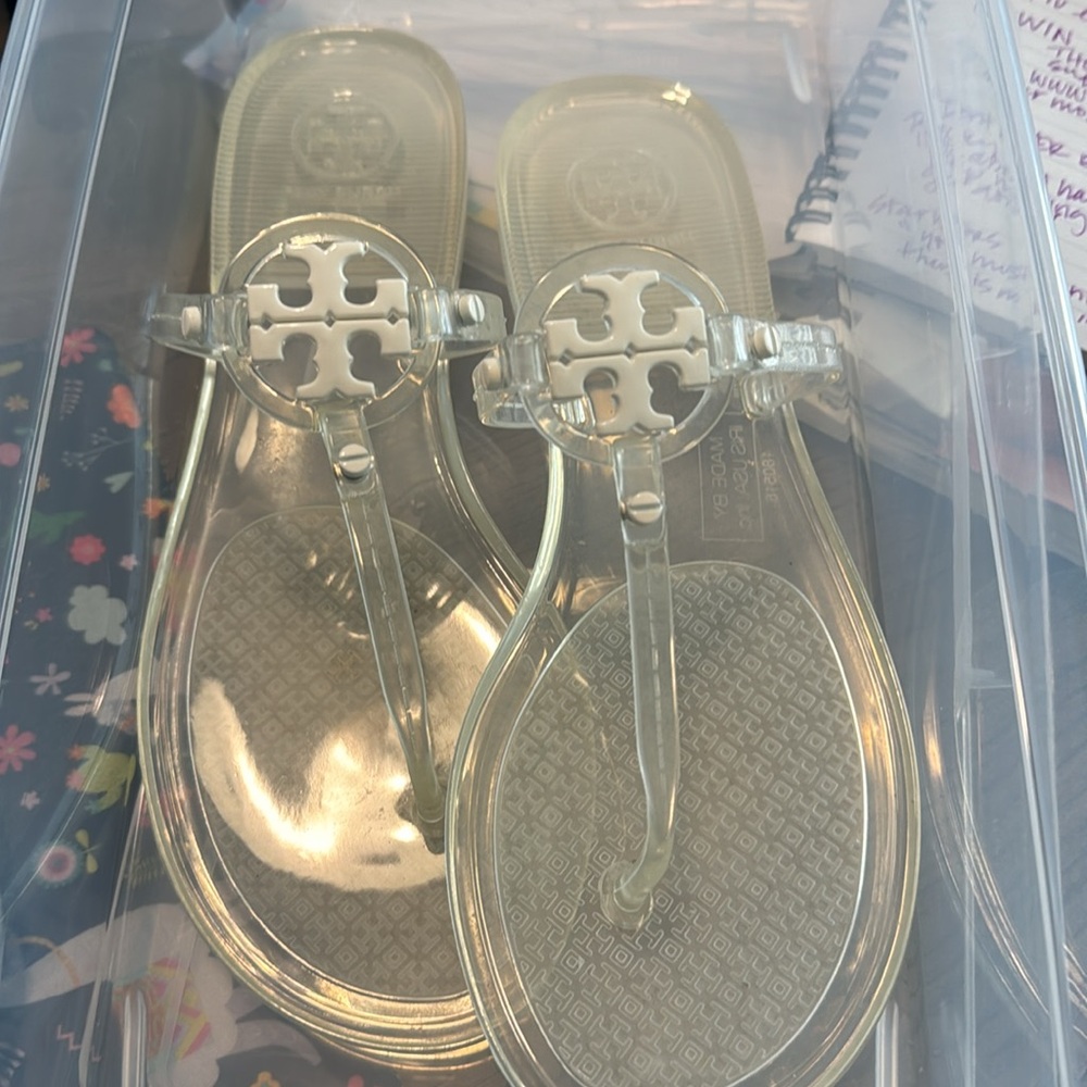 Tory Burch Mini Miller Jelly Thong - Picture 4 of 6